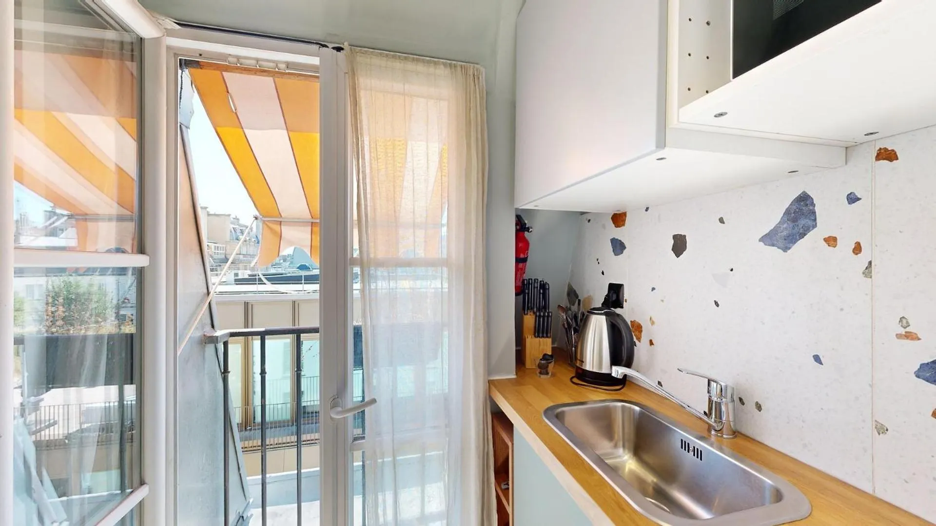 Apartment Bluestay 803 - A *